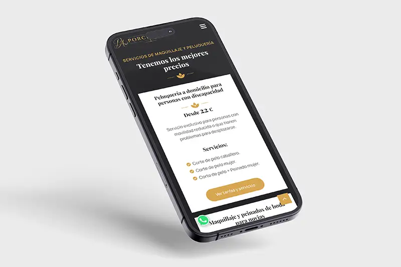 Página de inicio de la web corporativa de Porcelarte con diseño responsive vista en un teléfono móvil
